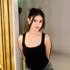 Call Girls In Rohini Sector 12 9711800081 Escort Service