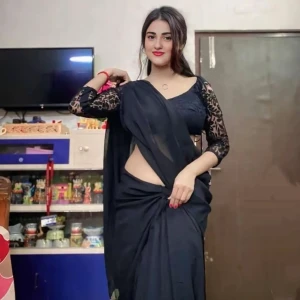 Model Pooja